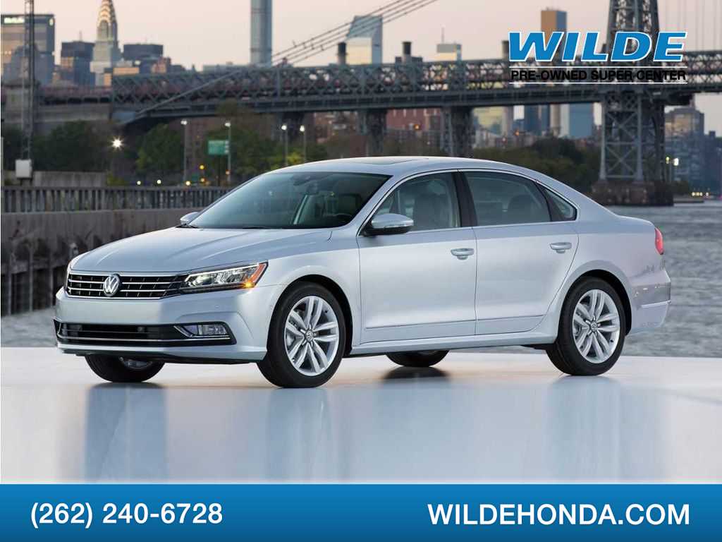 2018 Volkswagen Passat 2.0T -
                  Waukesha, WI