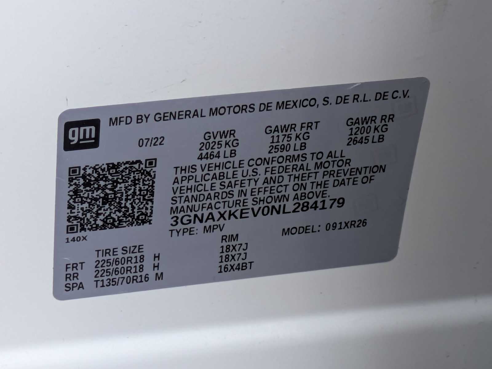 Thumbnail: 2022 Chevrolet Equinox - 32