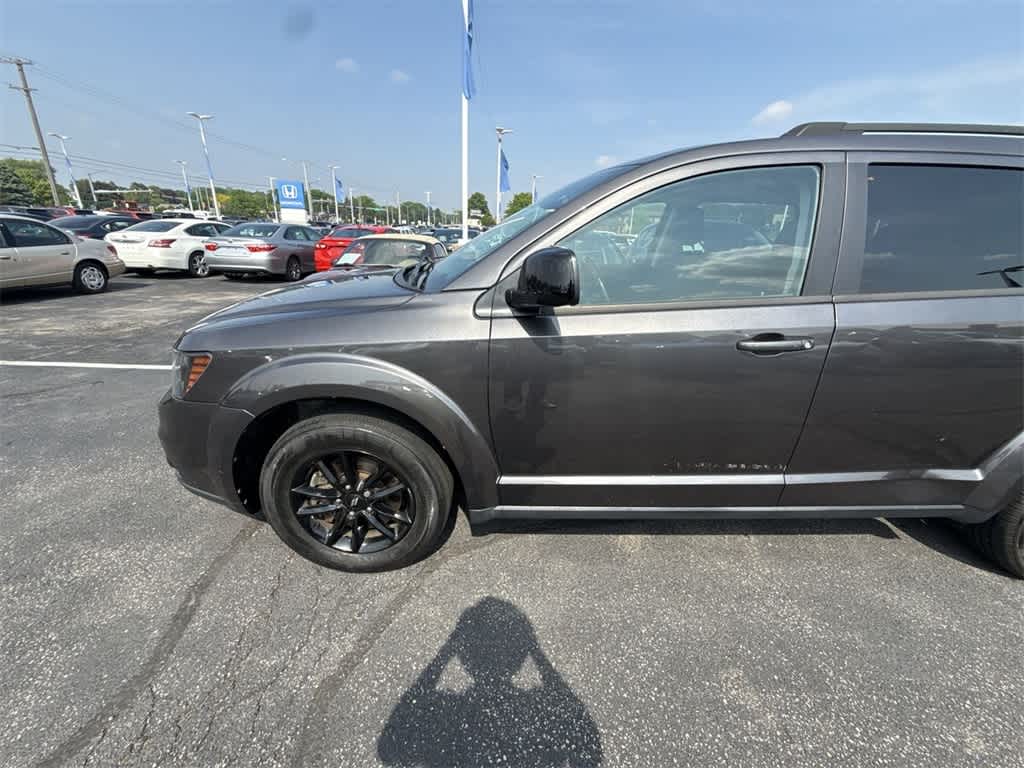 Thumbnail: 2019 Dodge Journey - 3