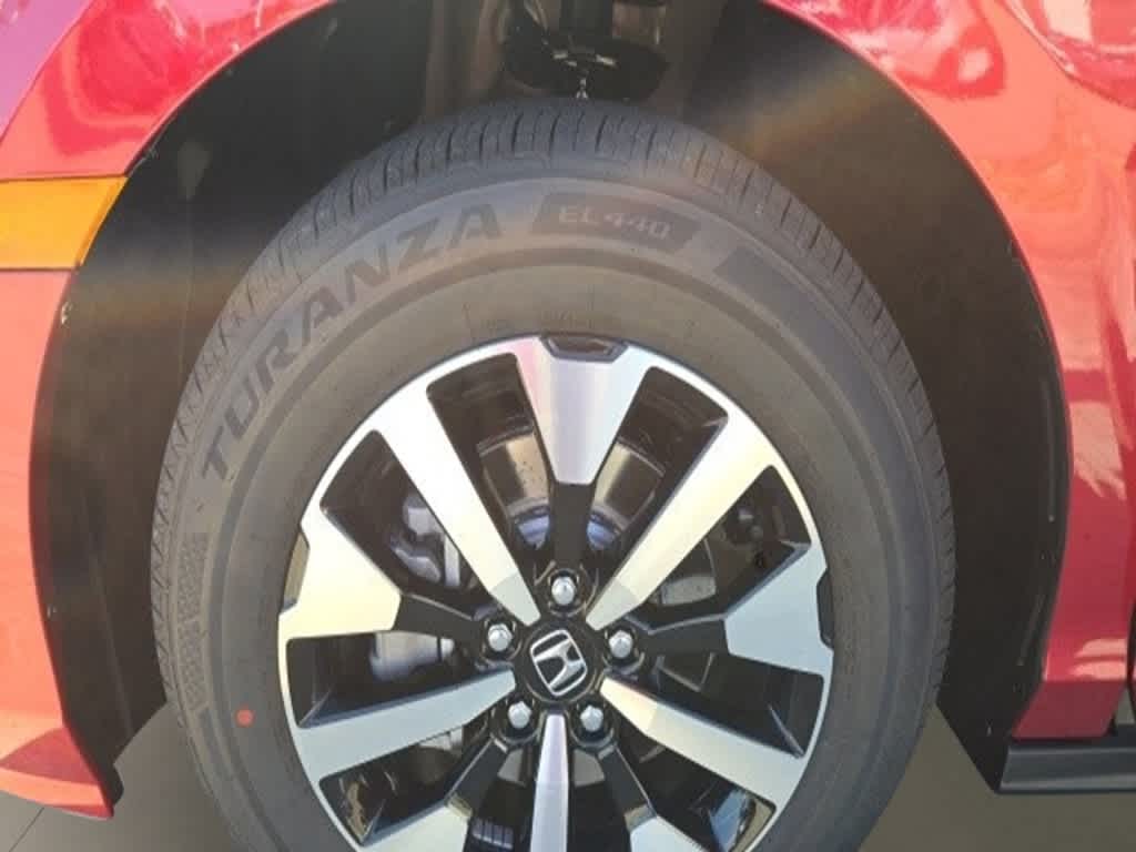 Thumbnail: 2026 Honda Odyssey - 10