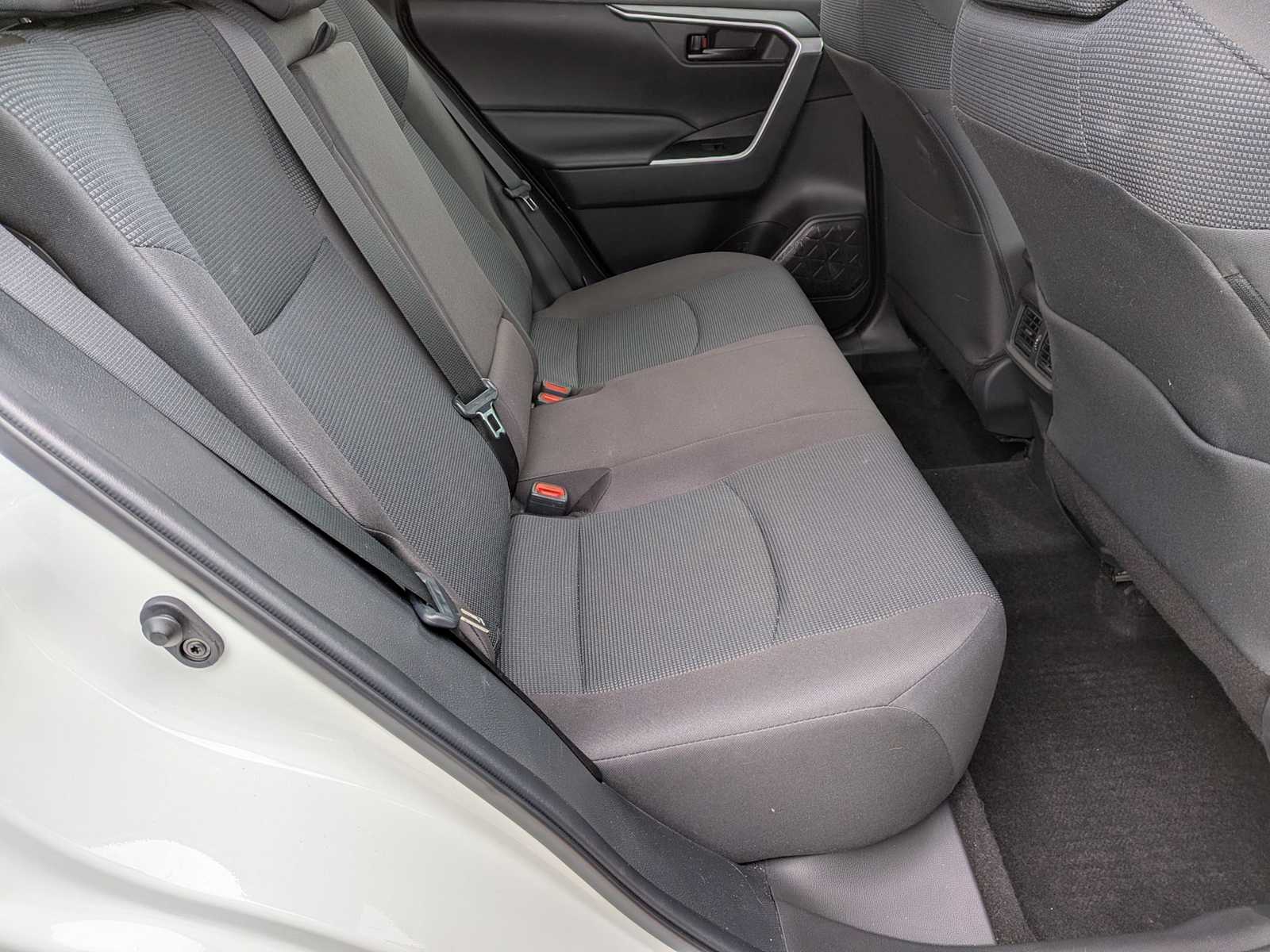 Thumbnail: 2023 Toyota RAV4 - 18