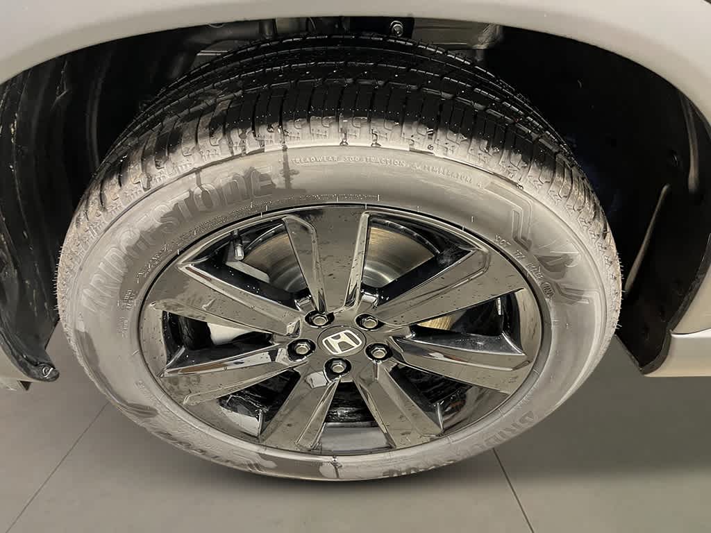 Thumbnail: 2025 Honda Pilot - 11