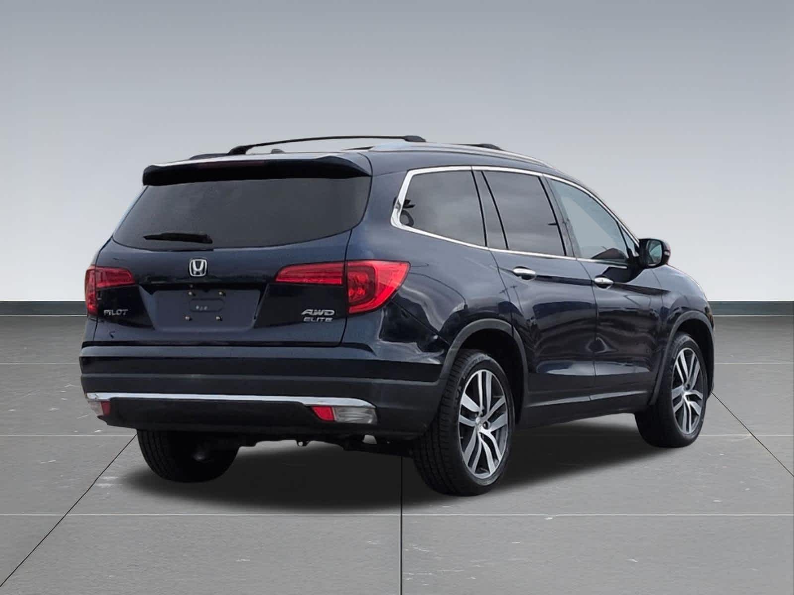 Thumbnail: 2016 Honda Pilot - 6