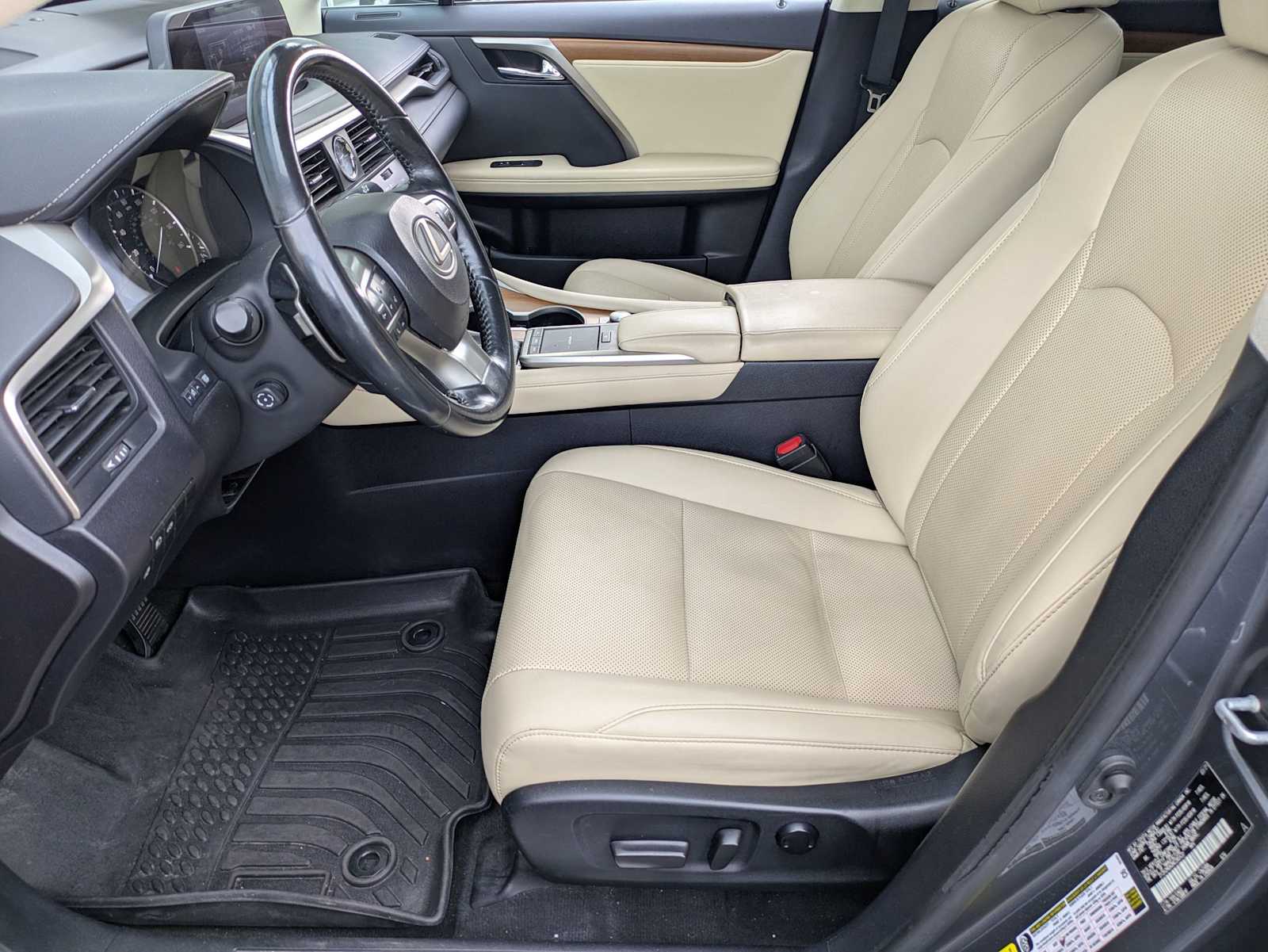 Thumbnail: 2021 Lexus RX - 16