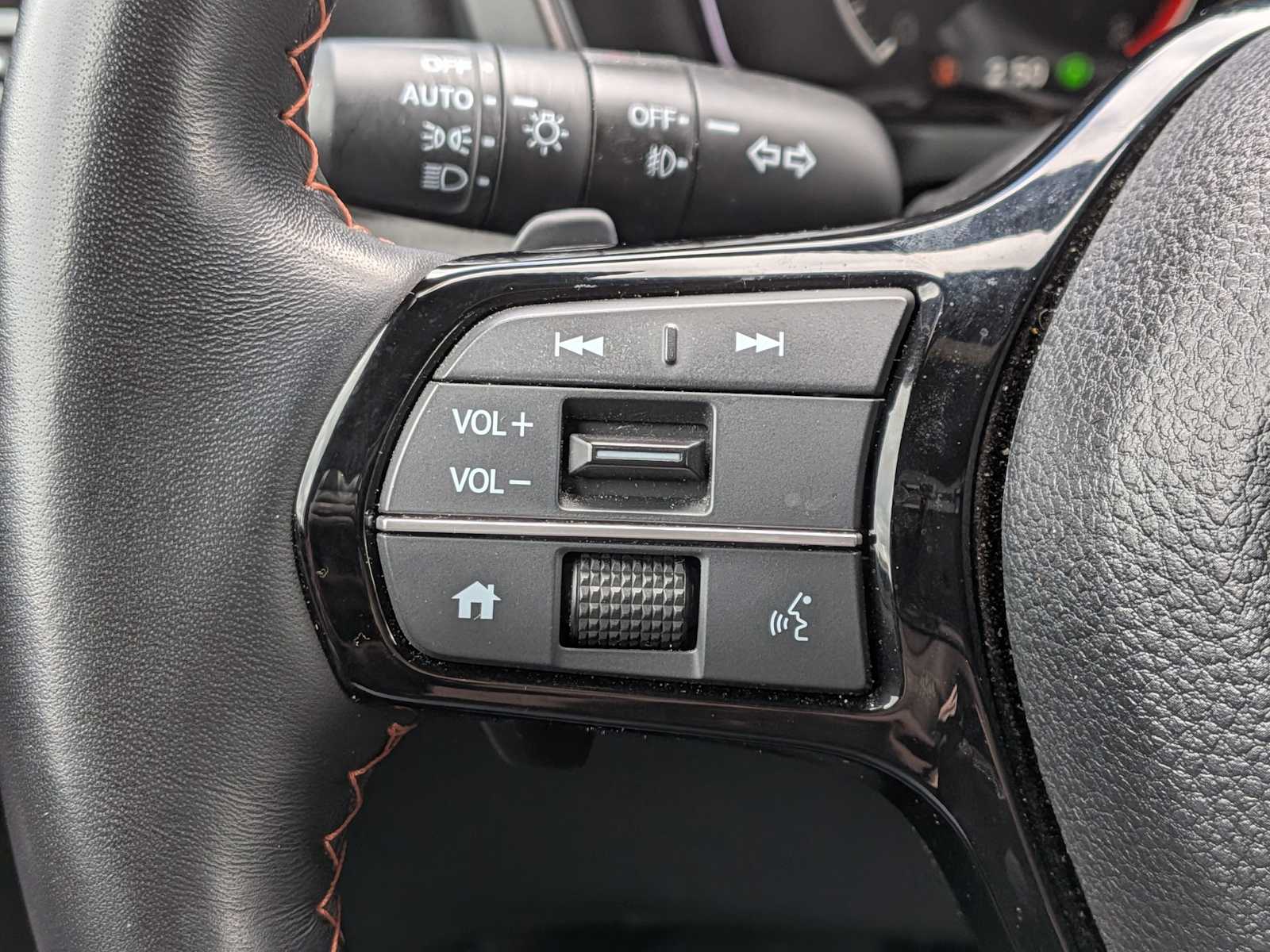 Thumbnail: 2023 Honda Pilot - 28