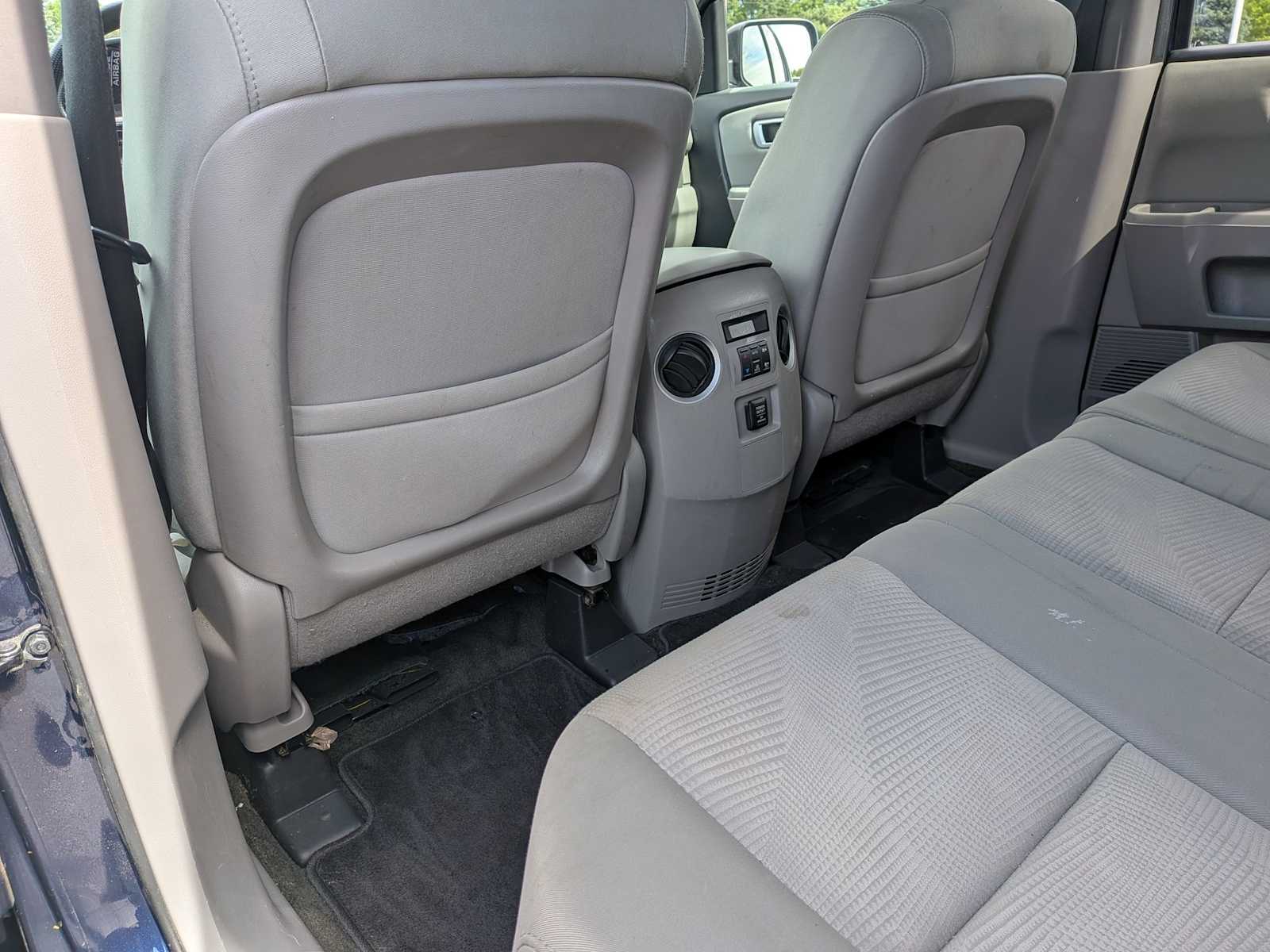Thumbnail: 2015 Honda Pilot - 16