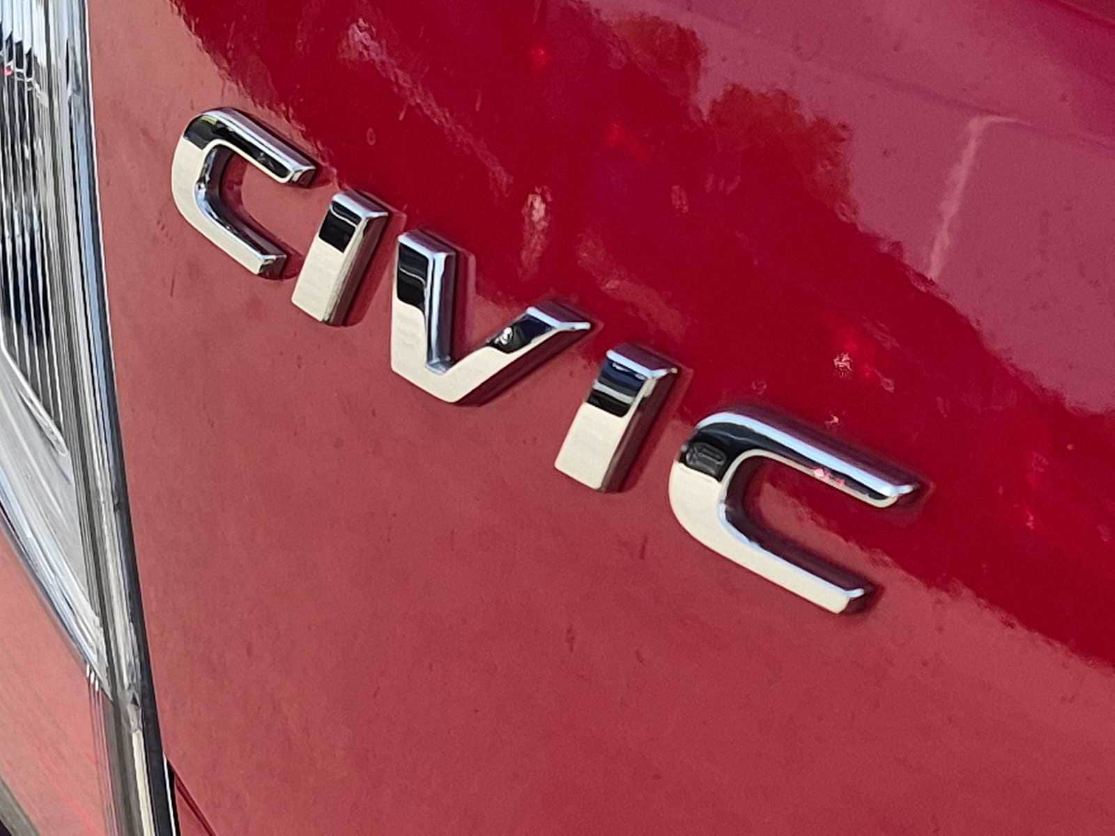 2018 Honda Civic Hatchback EX - Photo 12