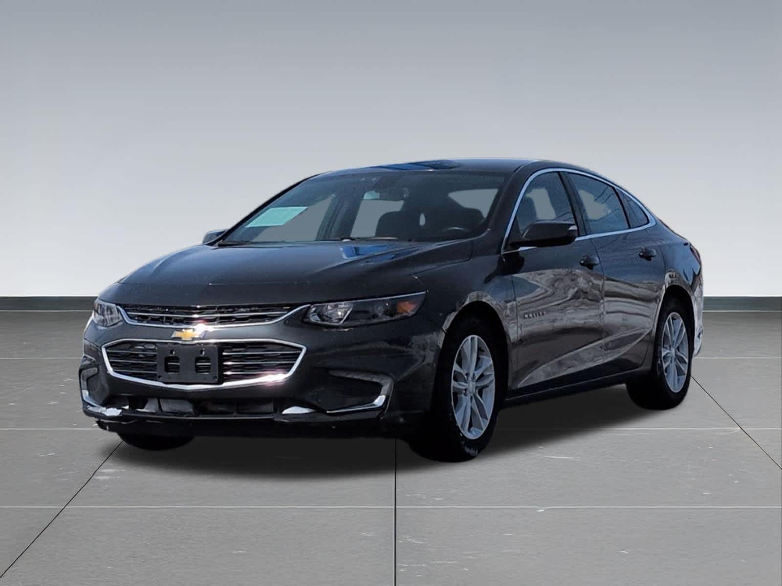 Thumbnail: 2016 Chevrolet Malibu - 10