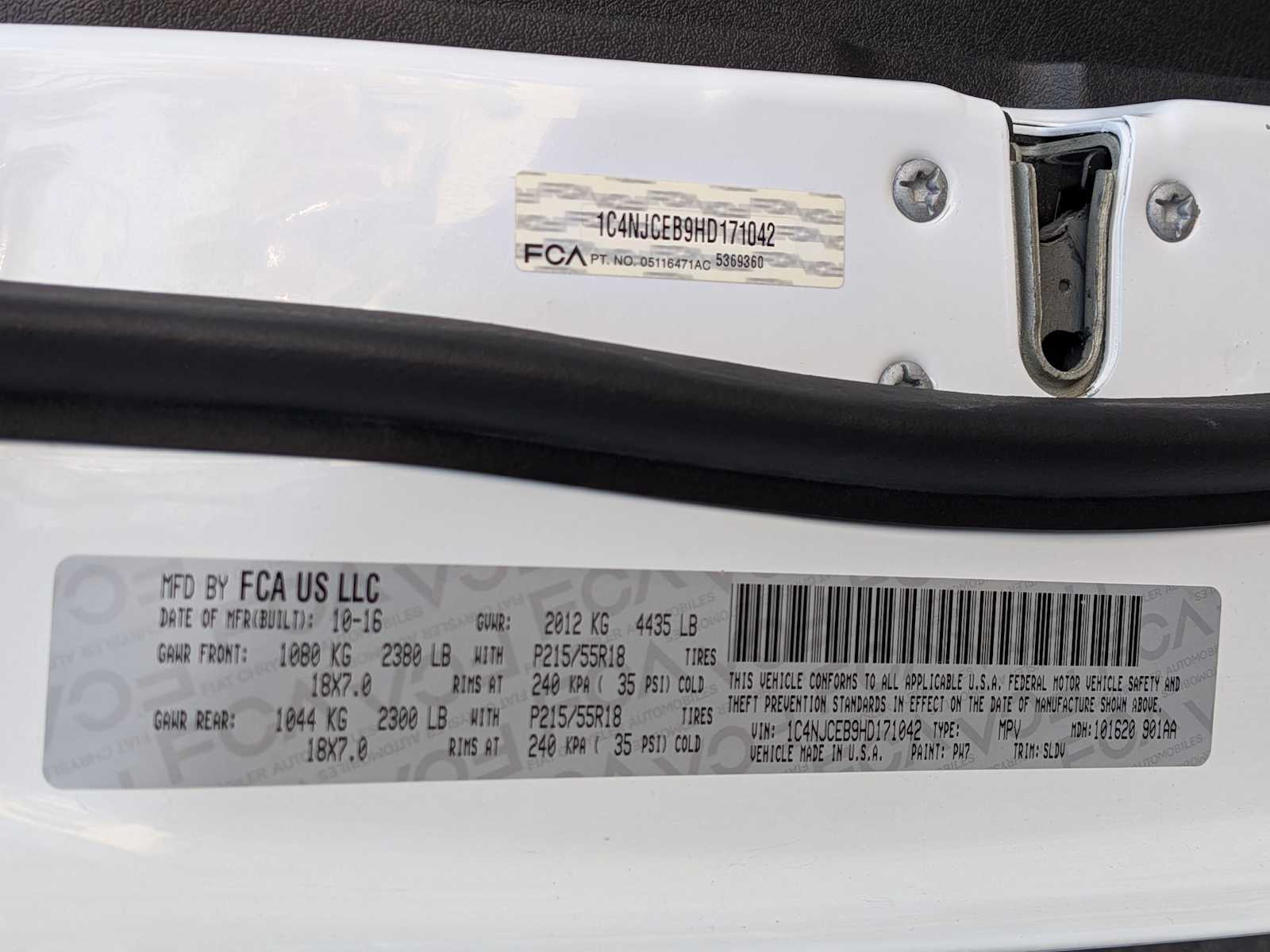 Thumbnail: 2017 Jeep Compass - 31