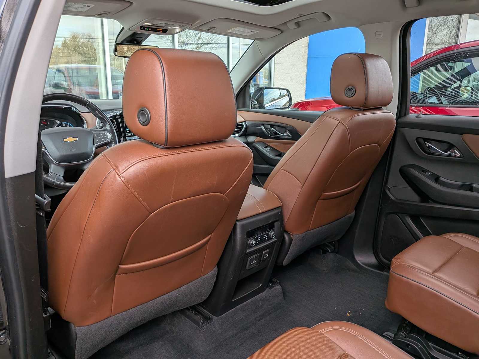 Thumbnail: 2019 Chevrolet Traverse - 17