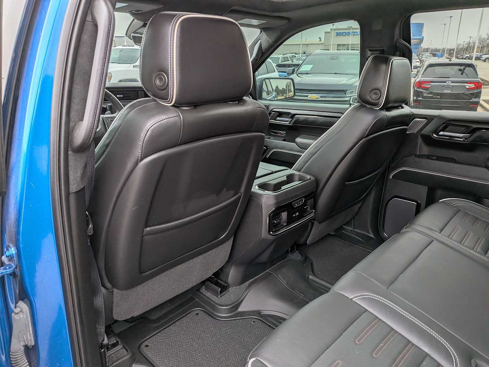 Thumbnail: 2023 GMC Sierra 1500 - 13