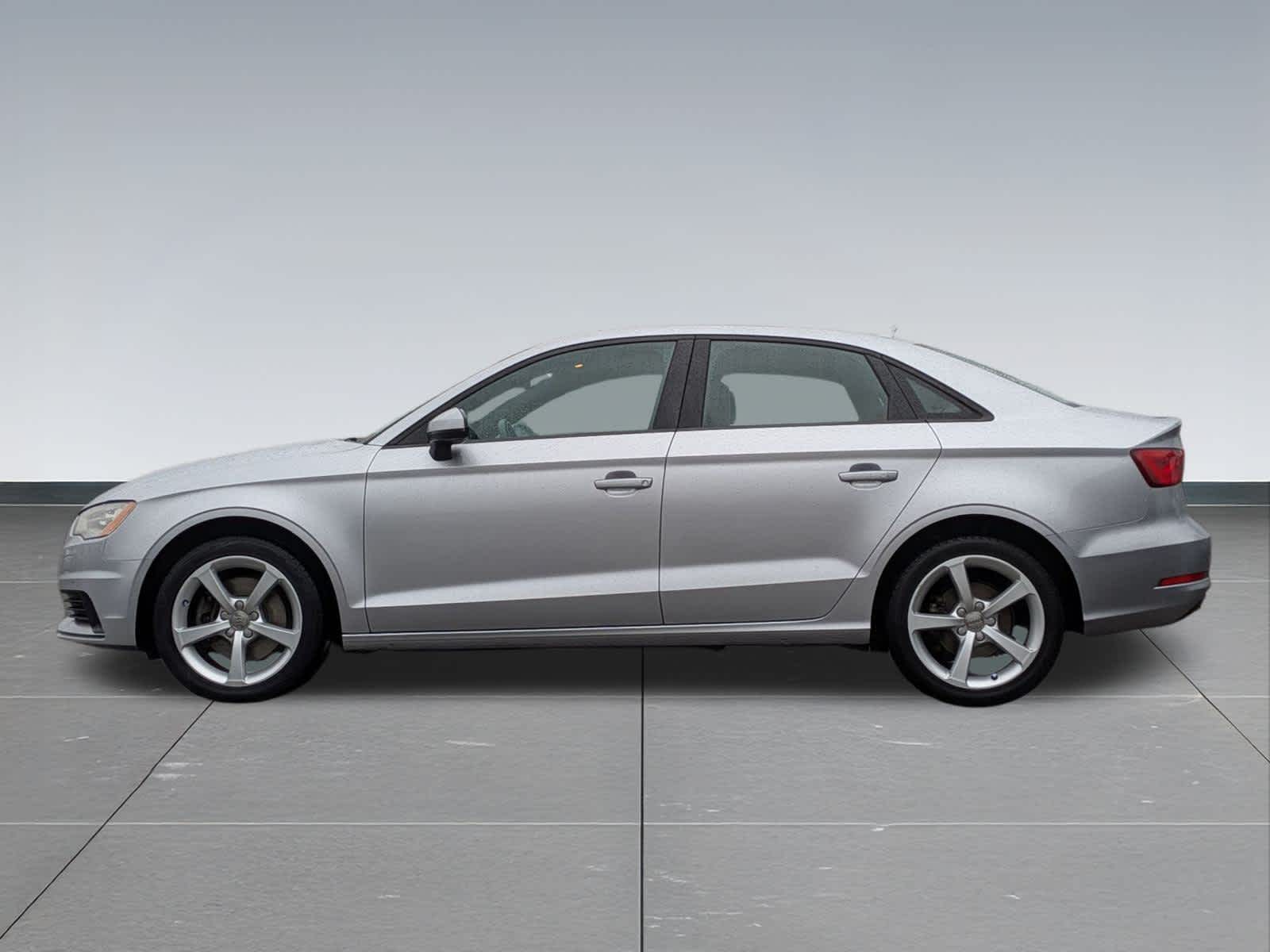 Thumbnail: 2015 Audi A3 - 3