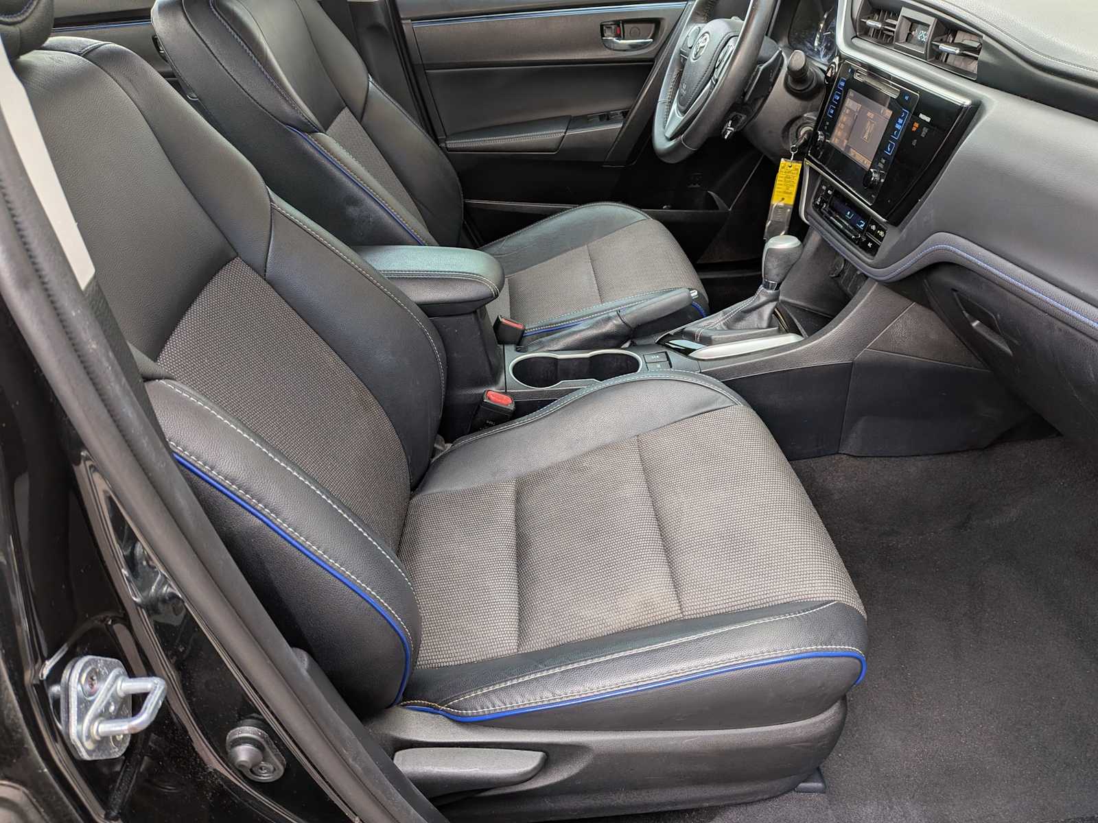 Thumbnail: 2017 Toyota Corolla - 19