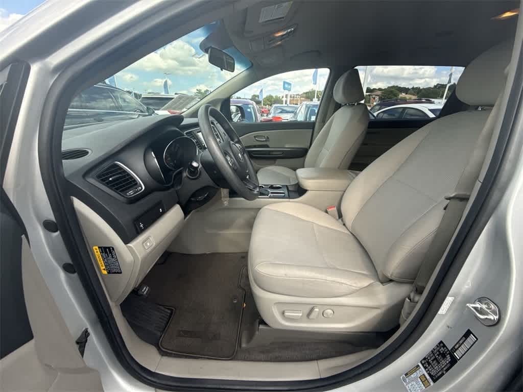 Thumbnail: 2021 Kia Sedona - 2