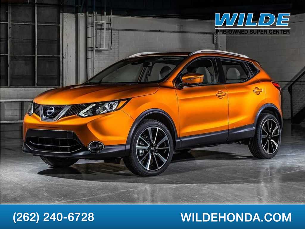 2019 Nissan Rogue Sport S -
                  Waukesha, WI