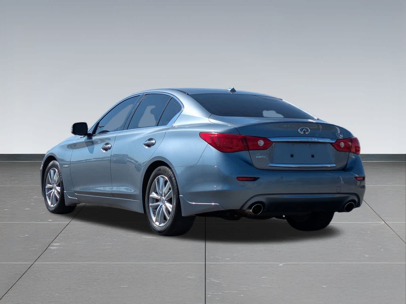2014 Infiniti Q50 Hybrid Premium photo 4