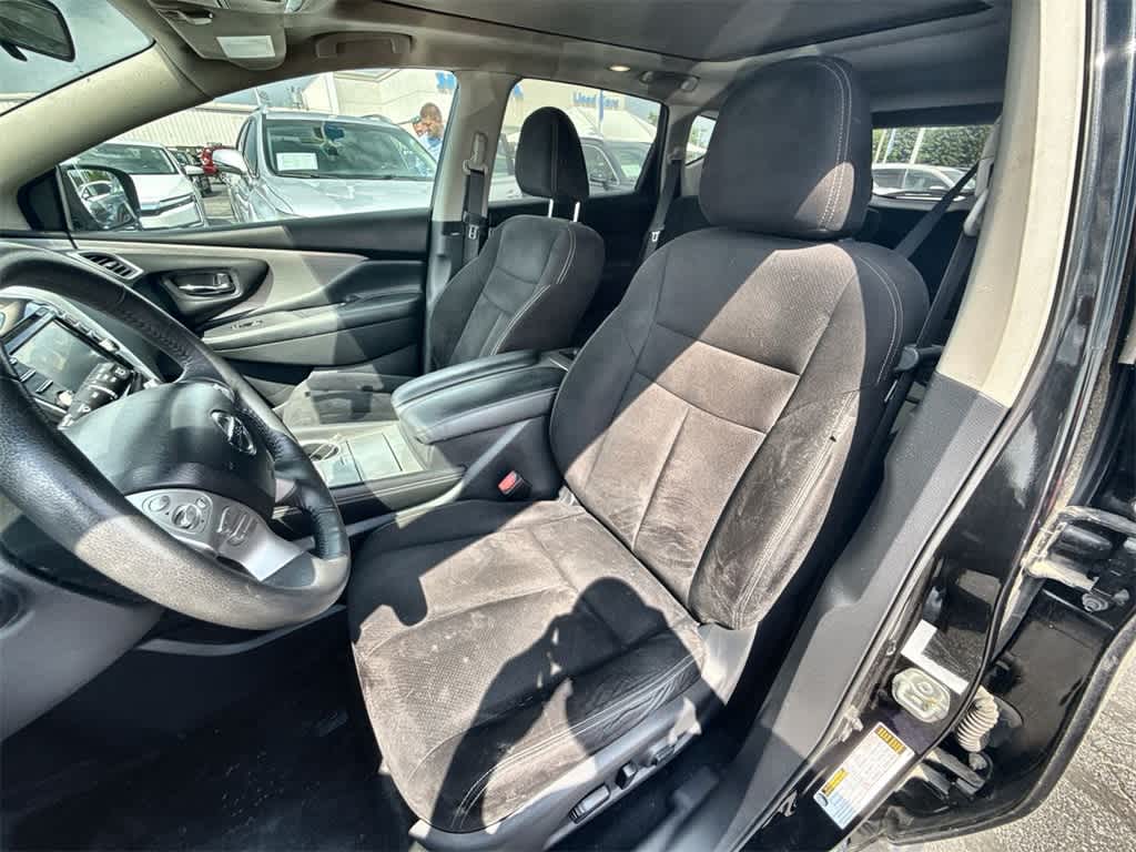2016 Nissan Murano SV 15
