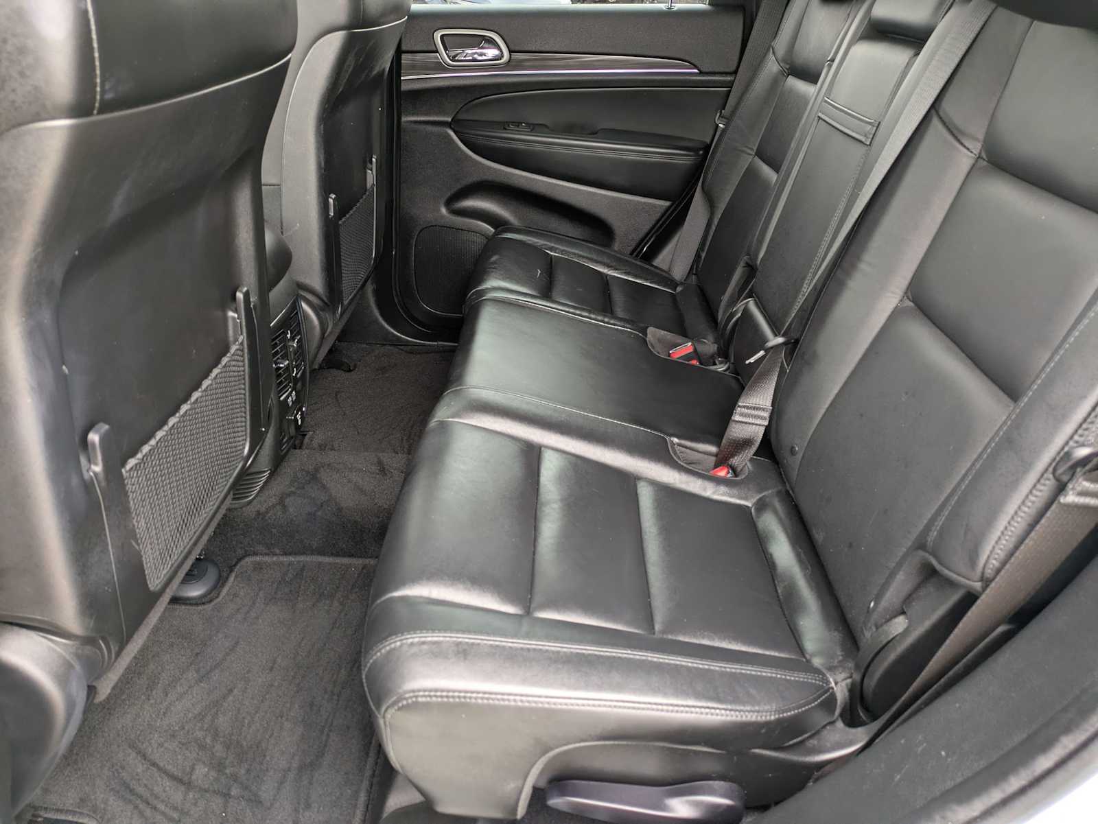 Thumbnail: 2021 Jeep Grand Cherokee - 19