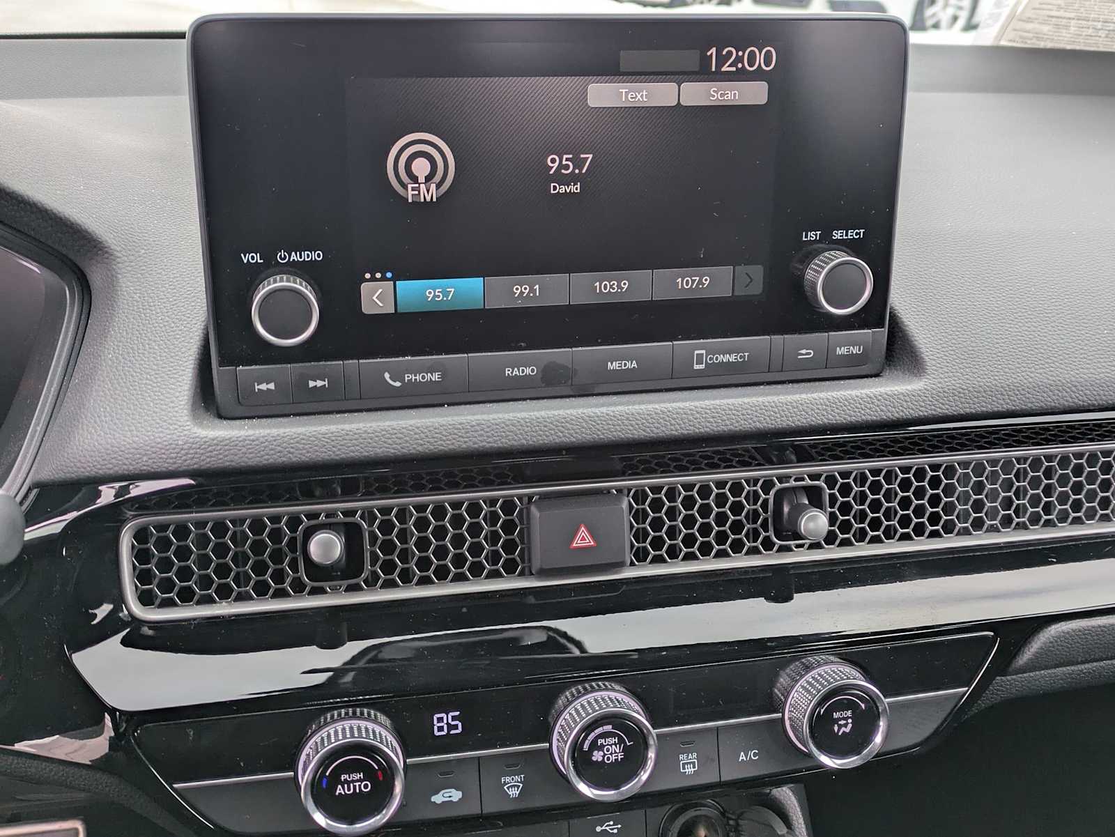 Thumbnail: 2024 Honda Civic - 25