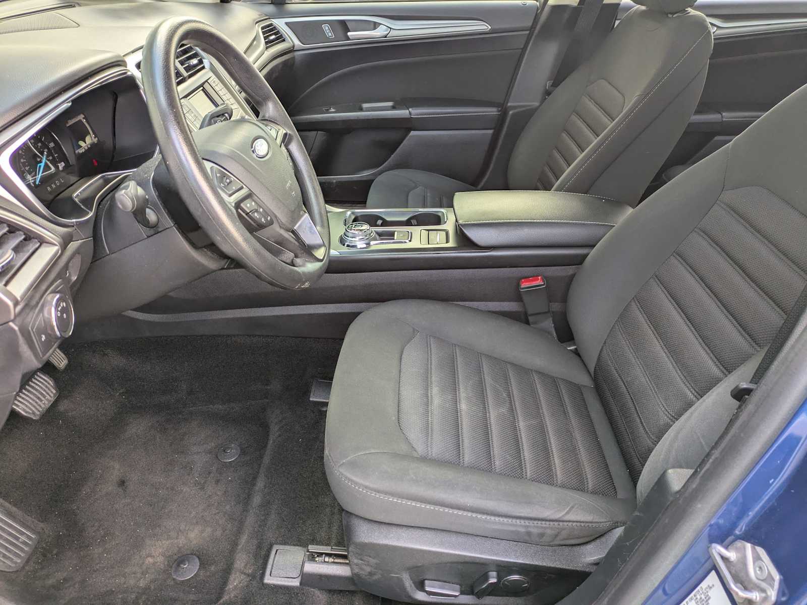 Thumbnail: 2018 Ford Fusion - 15