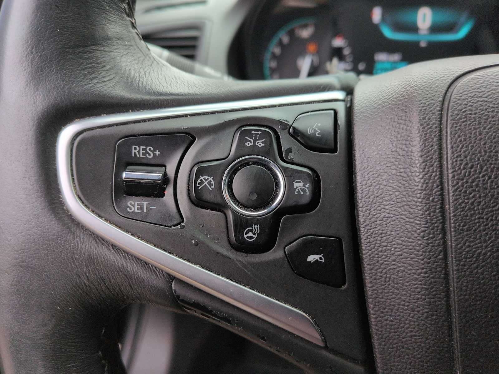 Thumbnail: 2017 Buick Regal - 25