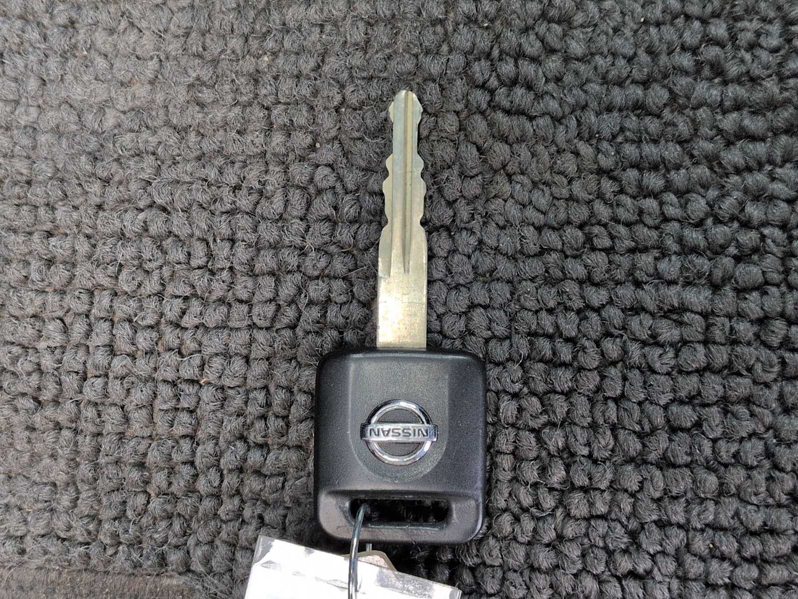 Thumbnail: 2012 Nissan Frontier - 25