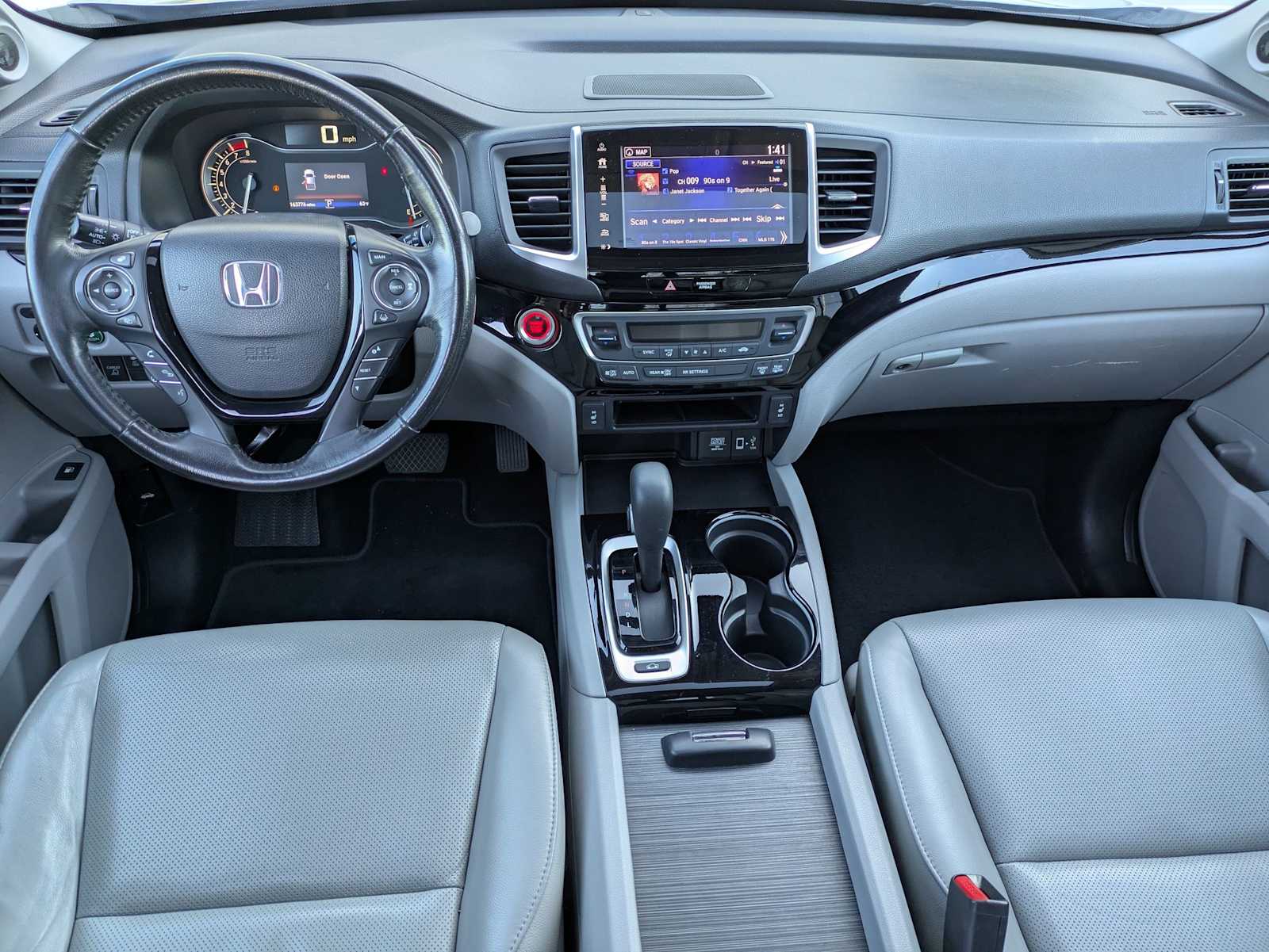 Thumbnail: 2019 Honda Ridgeline - 14