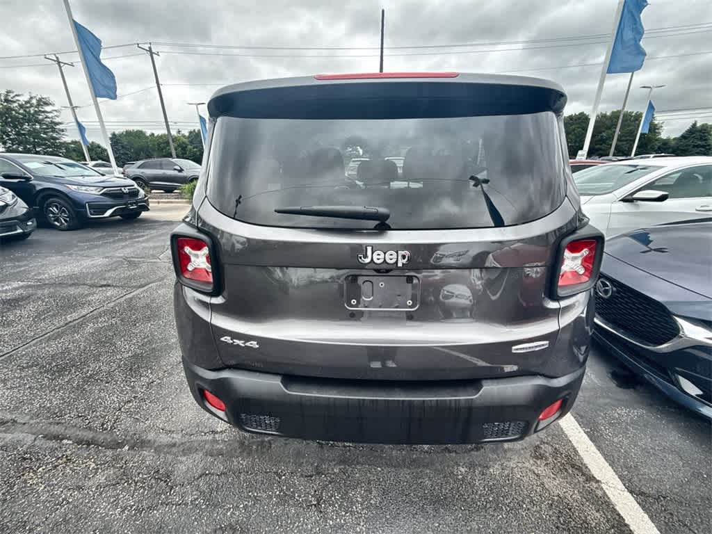 Thumbnail: 2017 Jeep Renegade - 12