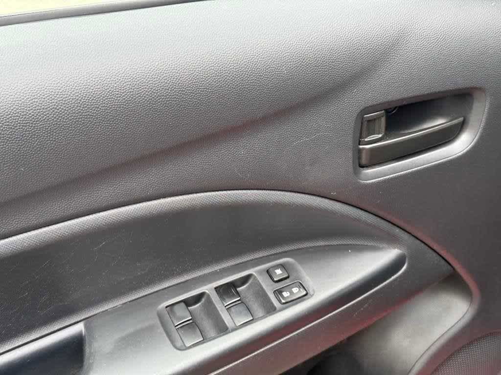 Thumbnail: 2015 Mitsubishi Mirage - 14