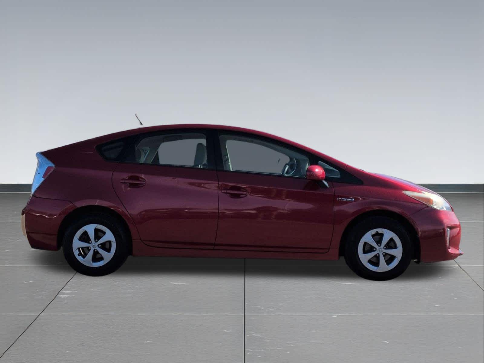 Thumbnail: 2012 Toyota Prius - 5