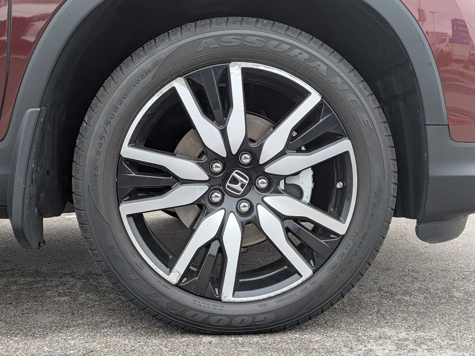 Thumbnail: 2019 Honda Pilot - 16
