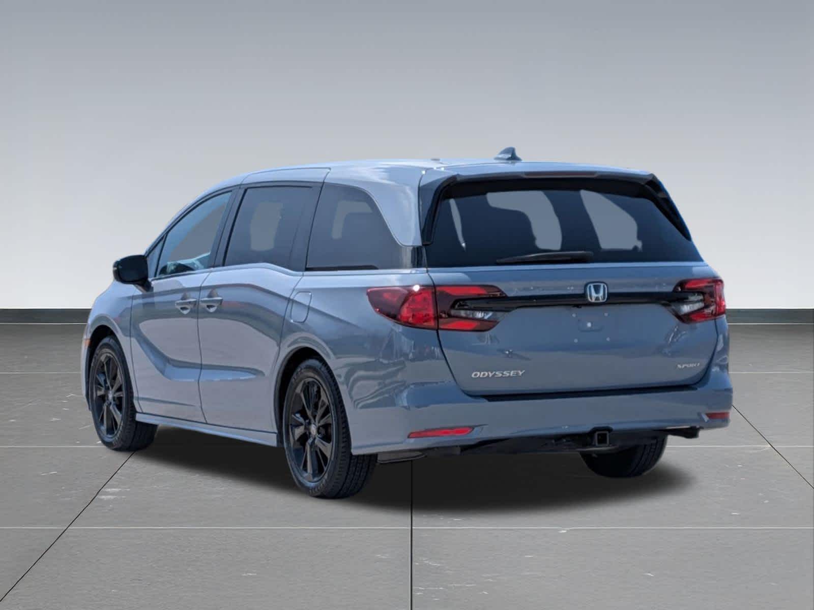 Thumbnail: 2023 Honda Odyssey - 2