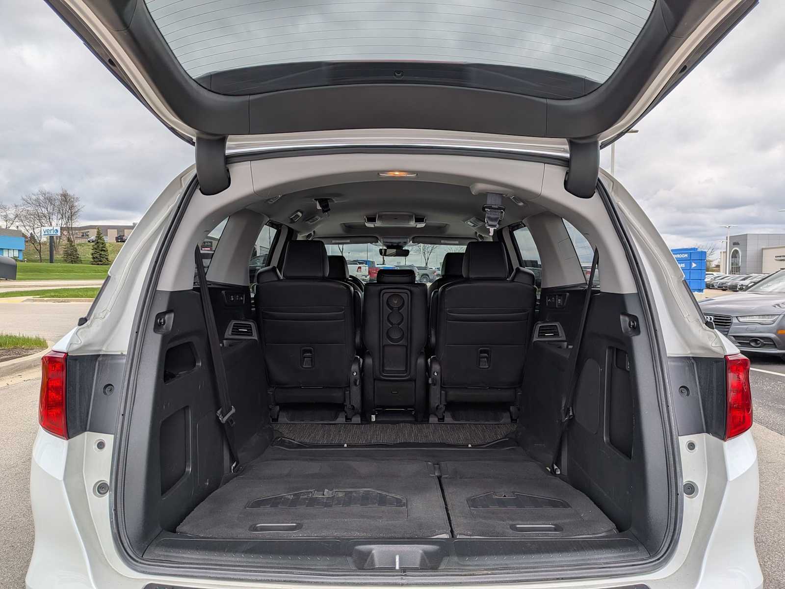 Thumbnail: 2023 Honda Odyssey - 32