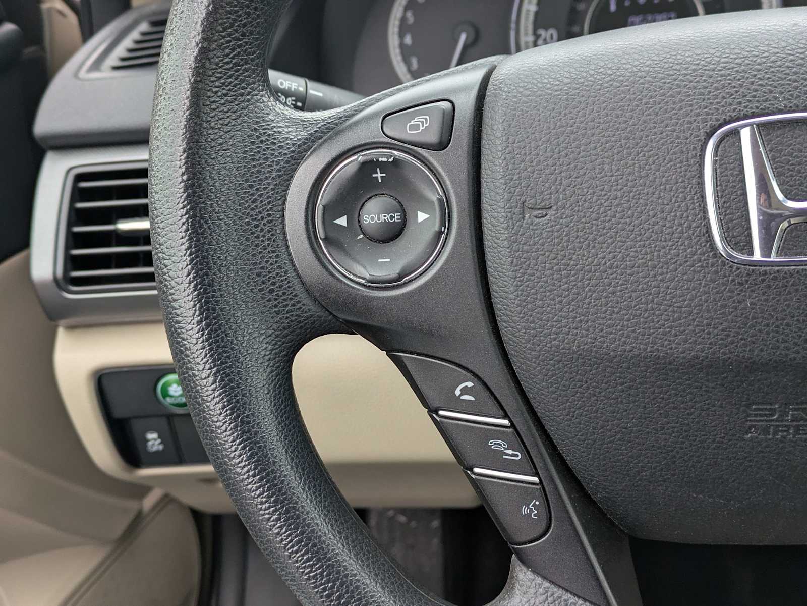 Thumbnail: 2013 Honda Accord - 21