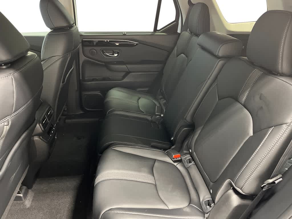 Thumbnail: 2026 Honda Pilot - 23