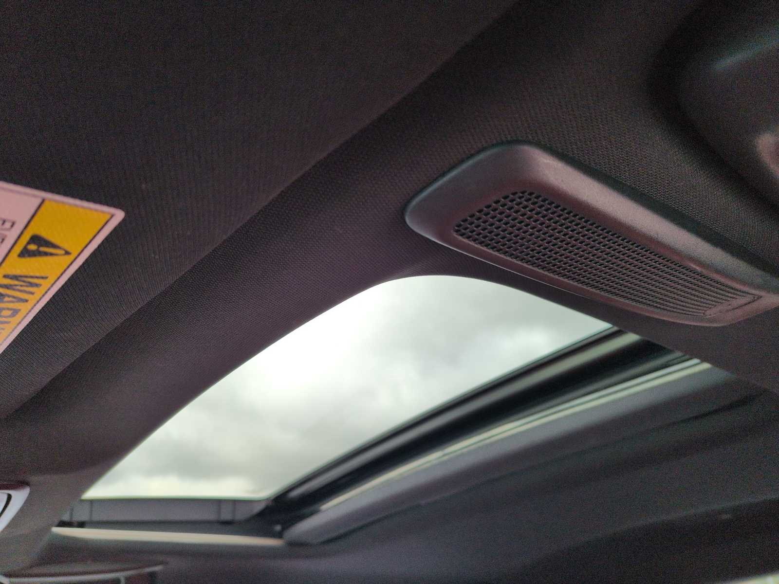 Thumbnail: 2023 Acura Integra - 17