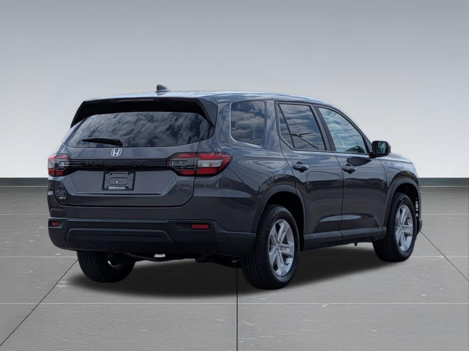 Thumbnail: 2023 Honda Pilot - 5
