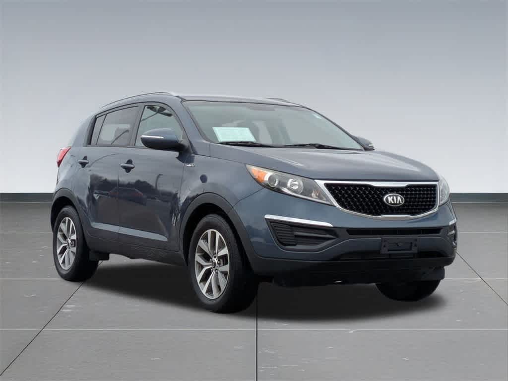 Thumbnail: 2015 Kia Sportage - 9