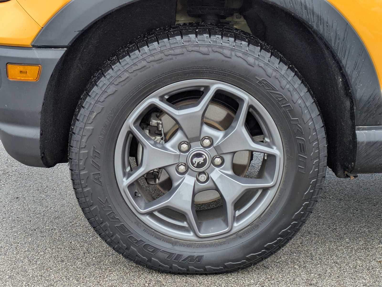 Thumbnail: 2022 Ford Bronco Sport - 13