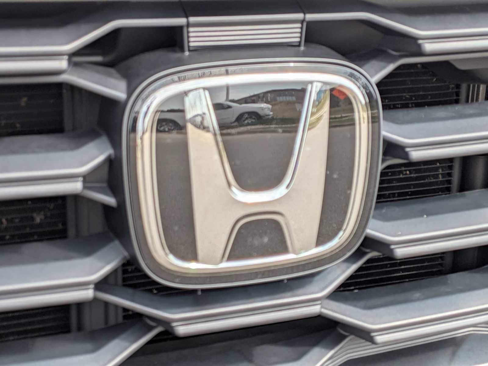 Thumbnail: 2023 Honda Pilot - 12