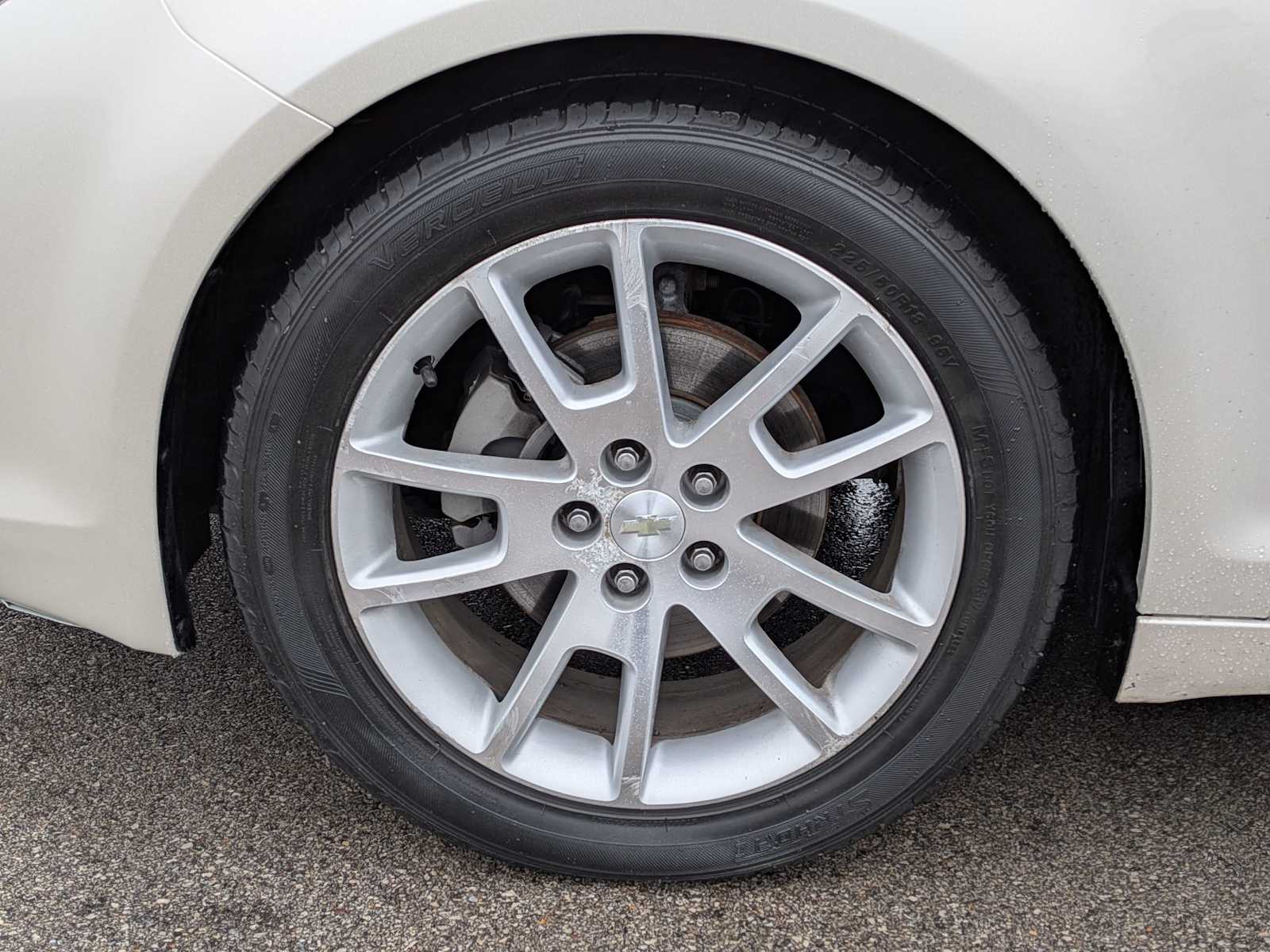 Thumbnail: 2012 Chevrolet Malibu - 13