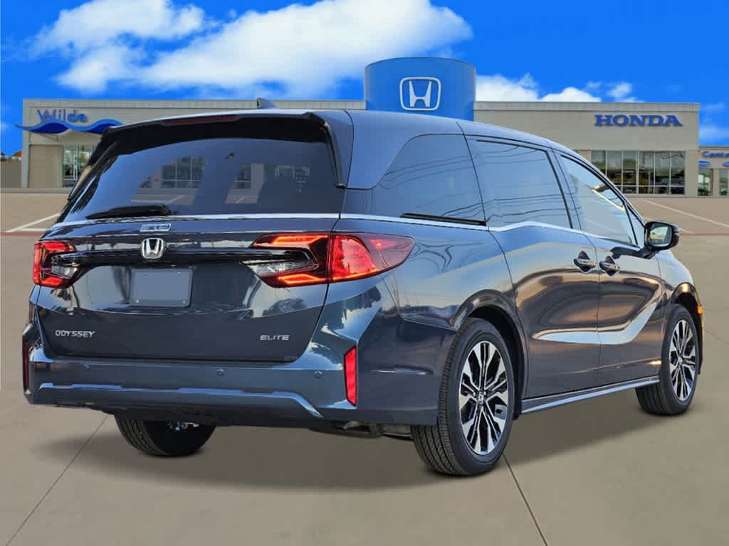 Thumbnail: 2026 Honda Odyssey - 3