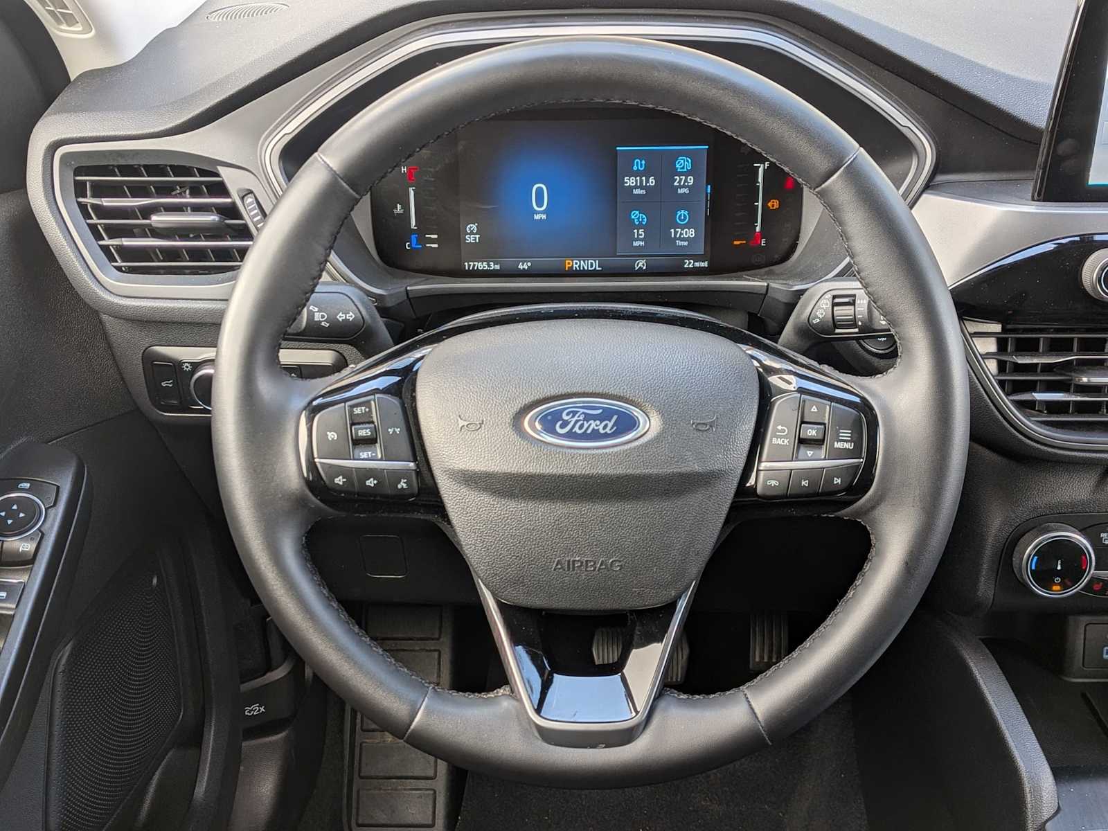 Thumbnail: 2023 Ford Escape - 22