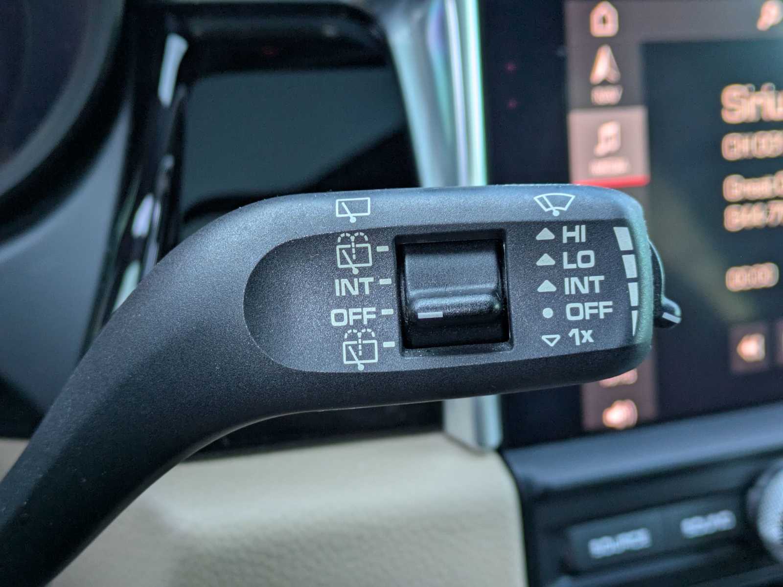 Thumbnail: 2019 Porsche Macan - 26