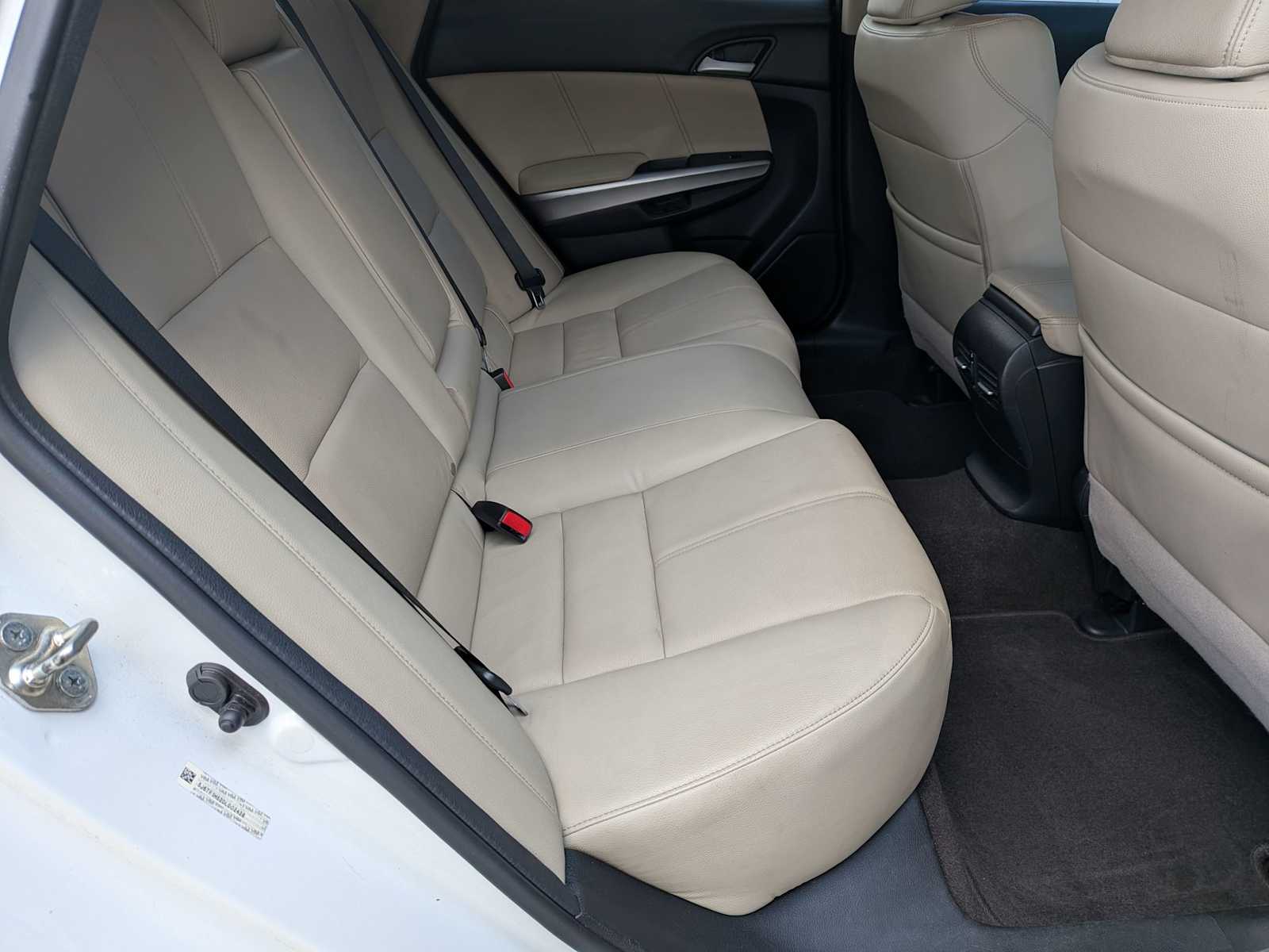 Thumbnail: 2013 Honda Crosstour - 20