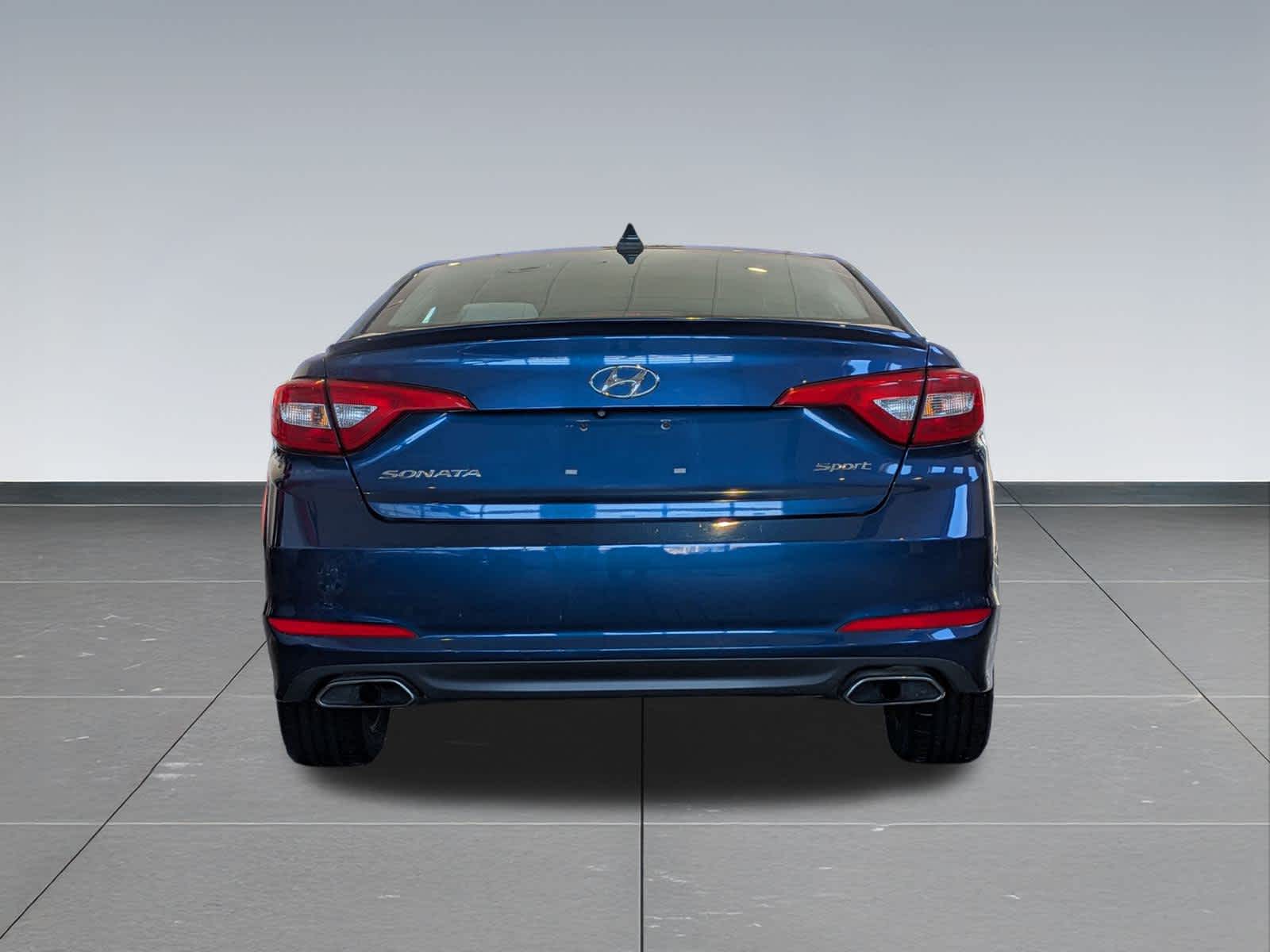 Thumbnail: 2016 Hyundai Sonata - 5