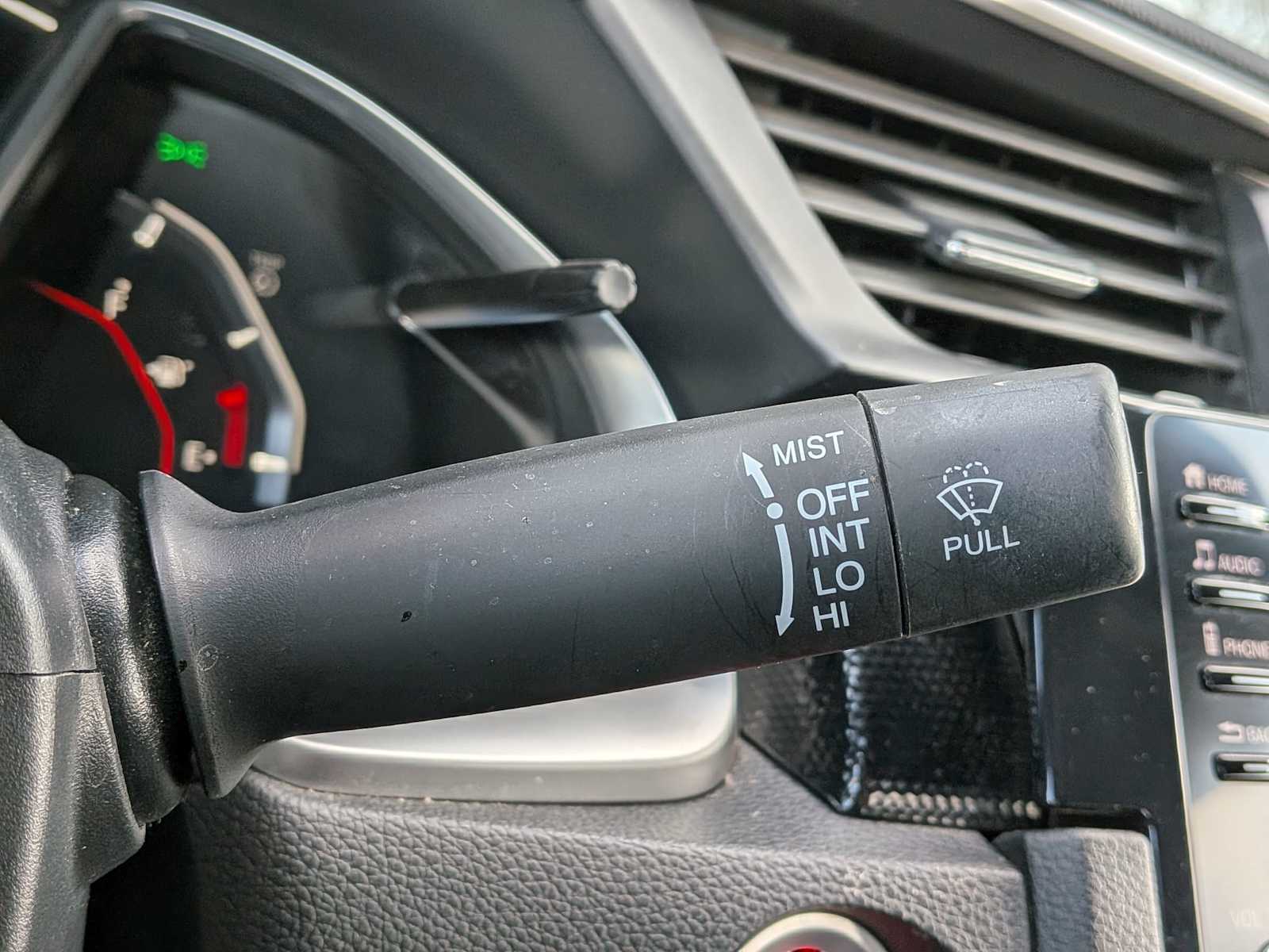 Thumbnail: 2020 Honda Civic - 23