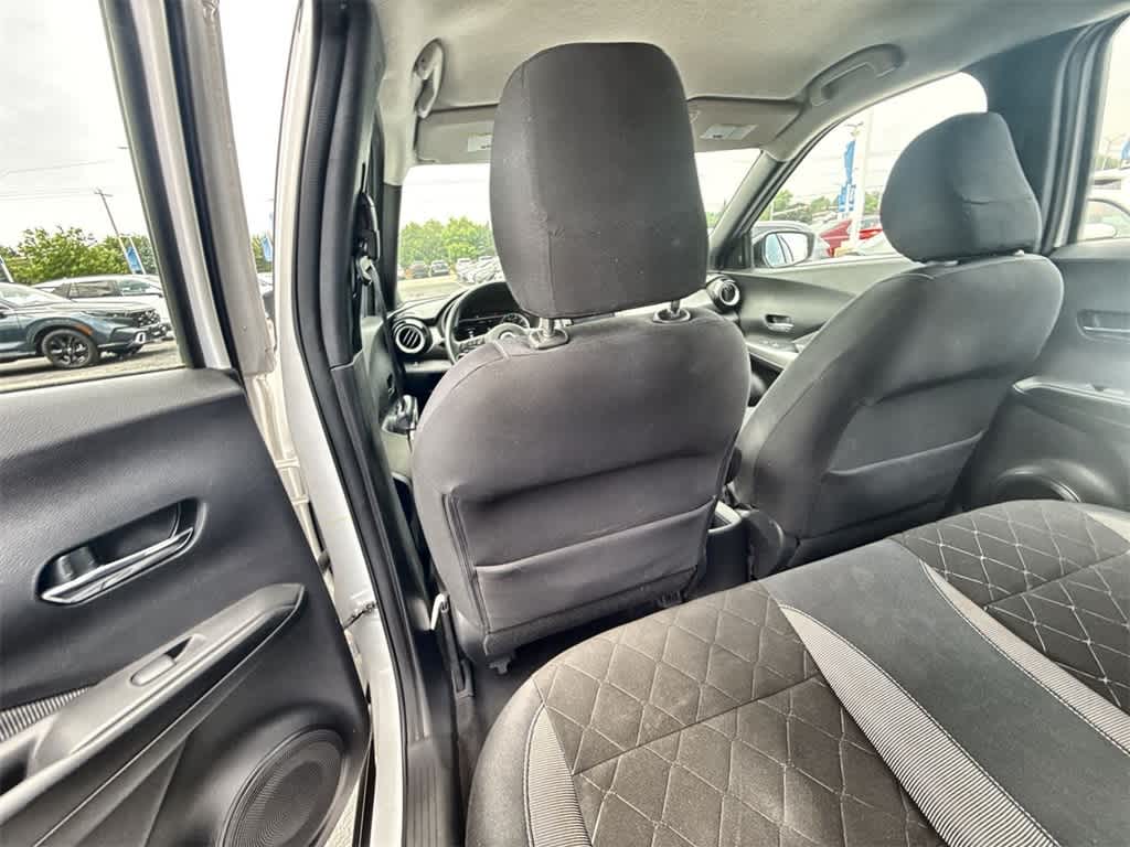 2018 Nissan Kicks SV 16