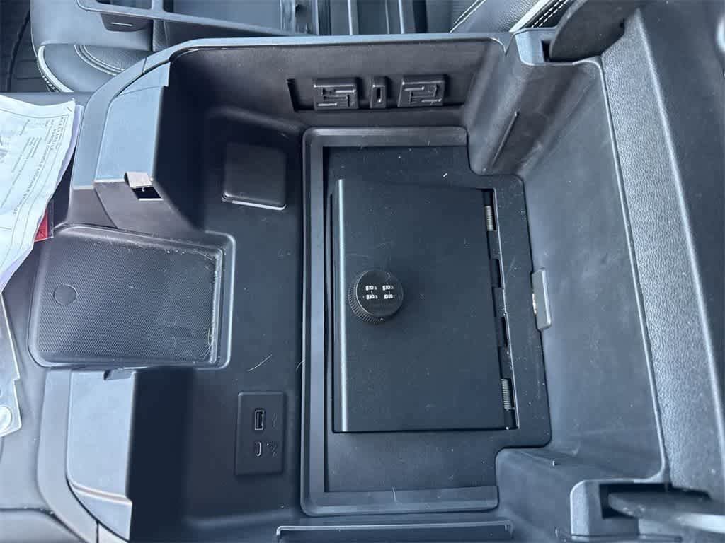 Thumbnail: 2023 GMC Sierra 1500 - 41