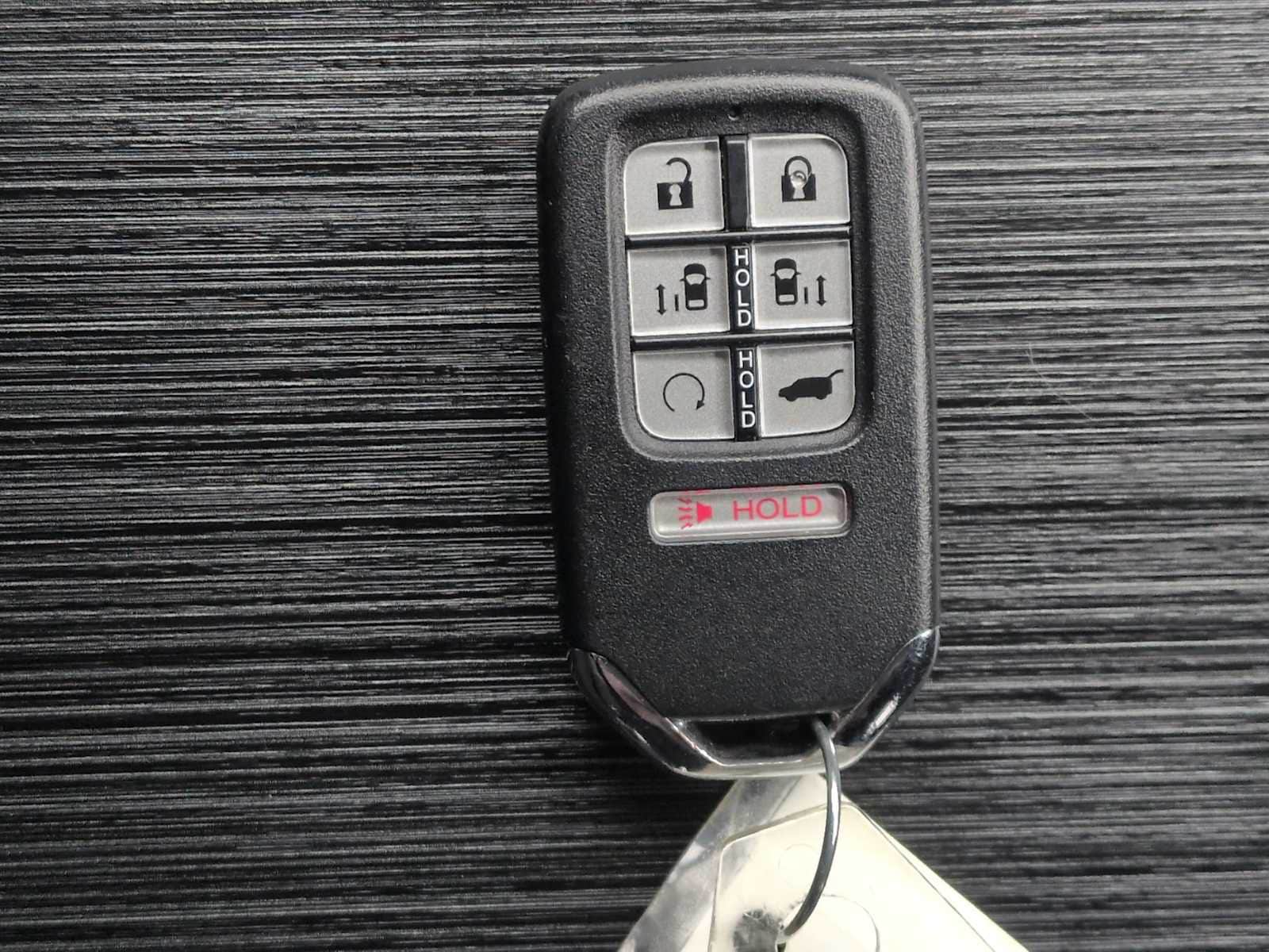 Thumbnail: 2023 Honda Odyssey - 34